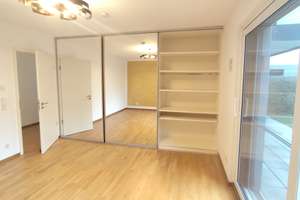 Schöne 2-Zimmer Wohnung ab 01.10.2026 ~ mit Terasse + Tiefgaragenstellplatz – 93047 Westenviertel, Regensburg – Vorschaubild 16