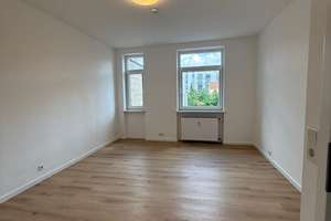 3-Zimmer-Dachgeschosswohnung im gepflegten Altbau | Balkon | Innenstadtlage | WG-geeignet – Heinrichstraße 59, 36037 Fulda – Vorschaubild 3