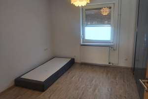 Property thumbnail 12