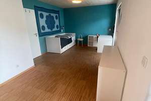 Zuhause mit viel Platz in einem gepflegten Eckreihenhaus in München – Kerbelweg 7, 80995 Lerchenau-West, München – Vorschaubild 7