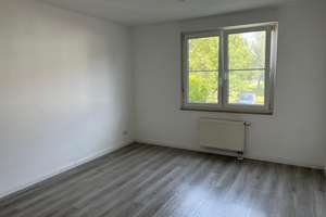 Moderne 3 Zimmer Wohnung mit Balkon, moderne EBK – Friedrich-Engels-Straße 11f, 16515 Oranienburg – Vorschaubild 6