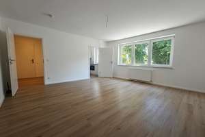 Erstbezug nach Kernsanierung, helles Apartment mit neuer Einbauküche – Die vollständige Adresse der Immobilie erhältst du vom Anbieter., 45134 Rellinghausen, Essen – Vorschaubild 3