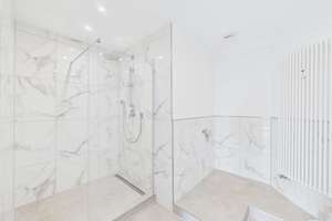 Sanierte 3-Zi.-Wohnung mit Balkon, En-Suite-Bad und Garage in Düsseldorf-Düsseltal - Provisionsfrei! – Die vollständige Adresse der Immobilie erhältst du vom Anbieter., 40239 Düsseltal, Düsseldorf – Vorschaubild 15
