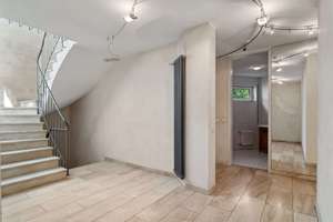 Zwei charmante Stadtvillen mit Flair & Privatsphäre im Süden Frankfurts, direkt am Stadtwald – Die vollständige Adresse der Immobilie erhältst du vom Anbieter., 60528 Niederrad, Frankfurt am Main – Vorschaubild 34