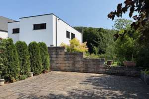 BONN OBERKASSEL freist. Einfam. Haus mit ca. 200 m² Wfl., 841 m² GrSt. Keller, Garage, Baugrundstück – Die vollständige Adresse der Immobilie erhältst du vom Anbieter., 53227 Oberkassel, Bonn – Vorschaubild 4