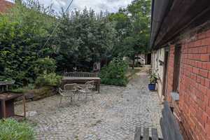 Farmhaus in Bad Windsheim – Kirchplatz 1, 91438 Neustadt a.d. Aisch-Bad Windsheim (Kreis) – Vorschaubild 1