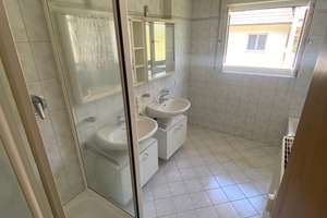 Frei ab 1.11.26  - Bad mit Wanne+Dusche+Fenster / Garage u.v.m. – Am Sportplatz 4, 9244 Lichtenau – Vorschaubild 6
