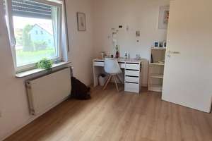 Großzügige Maisonettewohnung mit Balkon und Gartenanteil in gepflegtem 2-Parteien-Haus! – 67133 Maxdorf – Vorschaubild 12