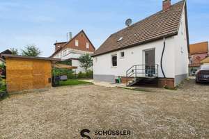 Modernisiertes EFH mit Potenzial mitten im Zentrum von Kirchheim/Teck – Die vollständige Adresse der Immobilie erhältst du vom Anbieter., 73230 Kirchheim unter Teck – Vorschaubild 1
