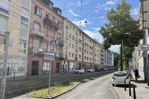 ## Helle topsanierte Wohnung im Lindenhof ##