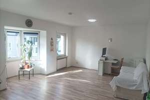 Bonn-Lengsdorf, 2 Zimmerwohnung mit Balkon im Dreiparteienhaus – Die vollständige Adresse der Immobilie erhältst du vom Anbieter., 53127 Lengsdorf, Bonn – Vorschaubild 2