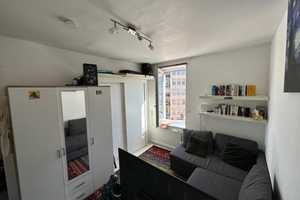 1-Zimmer-Wohnung im Heusteigviertel, ruhig, toller Ausblick – Falbenhennenstraße 8, 70180 Stuttgart – Vorschaubild 2