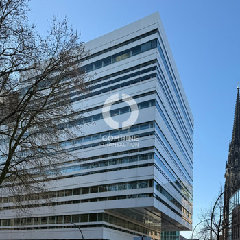 Arbeiten zwischen Rathaus und Speicherstadt