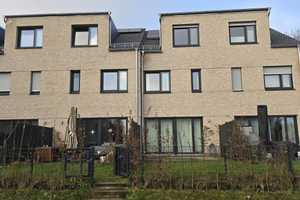 ** NEU : Großzügiges ENERGIESPAR-Reihenmittelhaus in kinderfreundlichem Neubaugebiet + U-BAHN nah ** – Bredenbekstieg 7, 22397 Hamburg – Vorschaubild 1