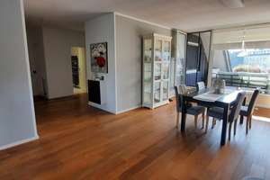 Lichtdurchfluteter DG-Traum in Krefeld: 3 Zimmer mit SW-Dachterrasse, moderner EBK & Garage! – Buchenstraße 23, 47805 Dießem/Lehmheide, Krefeld – Vorschaubild 6