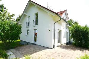 Charmantes Einfamilienhaus in ruhiger Lage – Die vollständige Adresse der Immobilie erhältst du vom Anbieter., 78628 Rottweil – Vorschaubild 6