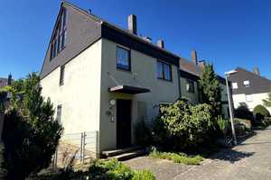 Modernes Einfamilien-Reihenendhaus mit Garage, ruhige und gesuchte  Wohnlage, guter Zustand