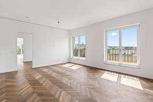 PRIVATE PENTHOUSE ETAGE - REFUGIUM AM WASSER - WOHNEN AM VERSAILLER PLATZ MIT EINLIEGERWOHNUNG – Versailler Platz 1, 14467 Nördliche Innenstadt, Potsdam – Vorschaubild 12