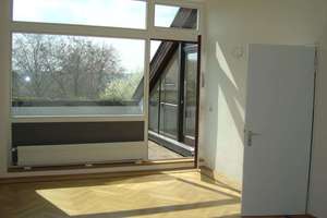 Urlaubsfeeling am Killesberg  - 4 Zimmer Dachgeschosswohnung mit Gemeinschaftspool und Terrasse – Die vollständige Adresse der Immobilie erhältst du vom Anbieter., 70192 Killesberg, Stuttgart – Vorschaubild 7