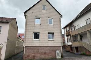 Einfamilienhaus in zentraler Lage von Höpfingen – Die vollständige Adresse der Immobilie erhältst du vom Anbieter., 74746 Höpfingen – Vorschaubild 2