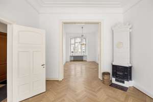 Repräsentatives Wohnen in klassischer Harvestehuder Villa  - mit grossem Garten und Einliegerwohnung – Die vollständige Adresse der Immobilie erhältst du vom Anbieter., 20149 Harvestehude, Hamburg – Vorschaubild 7