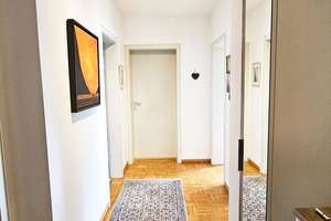 Stuttgart-Degerloch- Sehr gepflegtes 6-Familienhaus in guter Lage – Die vollständige Adresse der Immobilie erhältst du vom Anbieter., 70597 Degerloch (Ortsteil), Stuttgart – Vorschaubild 6