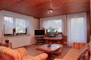 Doppelhaushälfte 180qm Wohnfläche auf drei Ebenen mit 6 Zimmer, 3 Bädern und Scheune & Garten – Die vollständige Adresse der Immobilie erhältst du vom Anbieter., 38259 Ringelheim, Salzgitter – Vorschaubild 7