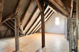Frisch renoviert: Helle 4 Zi-DG-Whg. (ca. 64 m²) mit großem Bühnenraum in Cannstatt – Die vollständige Adresse der Immobilie erhältst du vom Anbieter., 70372 Kurpark, Stuttgart – Vorschaubild 11