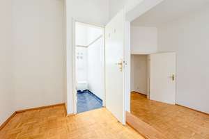 Neu möbilierte 1,5-RW * EBK * Bad mit Dusche * Fenster zum Innenhof * guter ÖPNV * TOP * – Leumerstraße 3, 1159 Löbtau-Süd, Dresden – Vorschaubild 5
