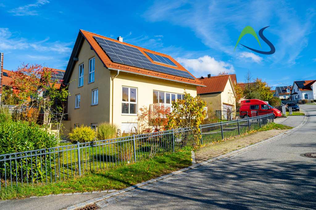 Immobilie in Hemau - Hausgefühl inklusive: Stilvolle Eigentumswohnung auf zwei großzügigen Etagen - Bild 4