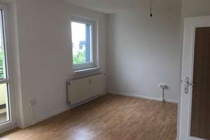Nette Nachbarn gesucht: günstig geschnittene 4-Zi.-Wohnung – Rottwerndorfer Str. 20, 1257 Leuben (Stadtteil), Dresden – Vorschaubild 4