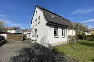Gepflegte Doppelhaushälfte in Wittlich – Die vollständige Adresse der Immobilie erhältst du vom Anbieter., 54516 Wittlich – Vorschaubild 1