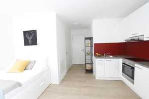 Geschmackvoll und modern möbliertes, voll-ausgestattetes Apartment im Zentrum von S-Vaihingen! – Seerosenstraße 1, 70563 Stuttgart – Vorschaubild 3