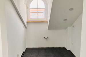 Geschmackvolle 3-Raum-Wohnung mit Balkon und EBK in Ingolstadt – Dominikus-Schneider-Straße 19, 85053 Südost, Ingolstadt – Vorschaubild 6