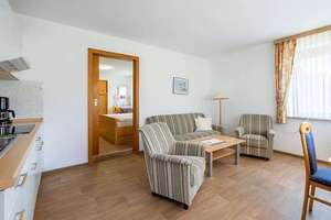 Nordseeheilbad Neuharlingersiel: Pension mit zusätzlichem Bungalow (Dauerwohnsitz) – Die vollständige Adresse der Immobilie erhältst du vom Anbieter., 26427 Neuharlingersiel – Vorschaubild 11