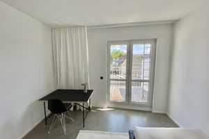 Möblierte 2er WG mit 2 Balkonen und Einbauküche: Preis pro Zimmer 825 € KM + 75 € NK Balkon, EBK – Becherstraße 6, 40476 Düsseldorf – Vorschaubild 40