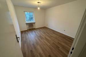 Einfache, helle, ruhige, 3-Zimmer-Wohnung mit sep. Küche in München-Moosach nähe U3 – 80993 Alt-Moosach, München – Vorschaubild 7