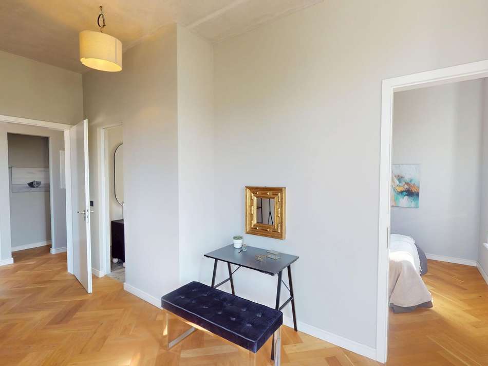 ANKLEIDE & SCHLAFZIMMER.jpg