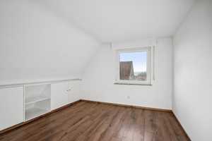 Mehrfamilienhaus mit Perspektive – Jetzt investieren! – Stuttgart – Vorschaubild 12
