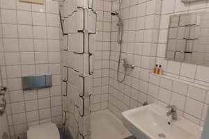 Möbl. Ap. in grünen, Hier wachen Sie nicht vom Verkehrslärm auf, sondern vom Vogelgesang – Donauwörther Straße 224a, 86154 Oberhausen-Nord, Augsburg – Vorschaubild 10