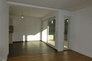 3,5 Zimmer-EG-Wohnung mit EBK, Terrasse, Garten und TG-Platz - Neuwertig und im Spätherbst verfügbar – Die vollständige Adresse der Immobilie erhältst du vom Anbieter., 72762 Reutlingen-Mitte, Reutlingen – Vorschaubild 10