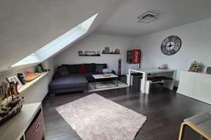 * Großzügig Wohnen * lichtdurchflutete 2 Zimmer-DG-Wohnung in bevorzugter Wohnlage * – Kurlandstraße 11, 90453 Katzwang, Reichelsdorf Ost, Reichelsdorfer Keller, Nürnberg – Vorschaubild 7
