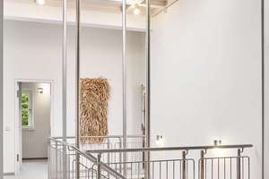 Viel Raum und Privatsphäre: Stilvolles Ensemble aus Haupt- und Gästehaus mit Traumgarten – Die vollständige Adresse der Immobilie erhältst du vom Anbieter., 81375 Neuhadern, München – Vorschaubild 7