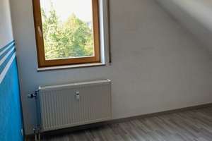 Gepflegte 3-Zimmer-Maisonette-Wohnung mit Loggia und EBK in Nürnberg-Reichelsdorf – Beim Wahlbaum 23, 90453 Reichelsdorf, Nürnberg – Vorschaubild 6