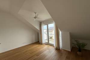 Hochwertiges Architekten - Einfamilienhaus 6-Zimmer mit EBK in Bad Homburg KFW 55 – An der Riedhohl 19, 61352 Bad Homburg vor der Höhe – Vorschaubild 37