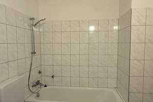 teilrenovierte schöne 2,5-Zimmer Maisonettewohnung in Wuppertal-Barmen mit Balkon – Ferdinand-Thun-Straße 7, 42289 Heckinghausen, Wuppertal – Vorschaubild 7