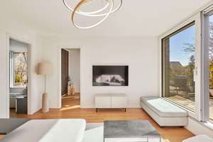In Laufnähe zur Würm: Neuwertige 3,5-Zimmerwohnung mit Penthouse-Flair und Dachterrasse – Die vollständige Adresse der Immobilie erhältst du vom Anbieter., 81247 Obermenzing, München – Vorschaubild 2