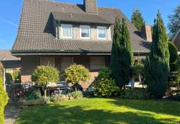 Hausansicht Gartenseite