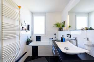 Stilvolles Reihenendhaus mit Dachterrasse & Gartenidylle – Ruhige Lage in Berlin-Spandau – Die vollständige Adresse der Immobilie erhältst du vom Anbieter., 13599 Haselhorst, Berlin – Vorschaubild 16