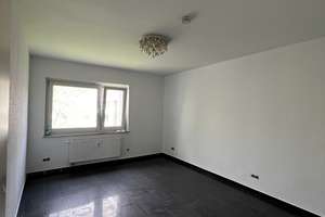 Renovierte 2-Zimmer-Wohnung mit Balkon in Köln – Die vollständige Adresse der Immobilie erhältst du vom Anbieter., 50829 Vogelsang, Köln – Vorschaubild 3